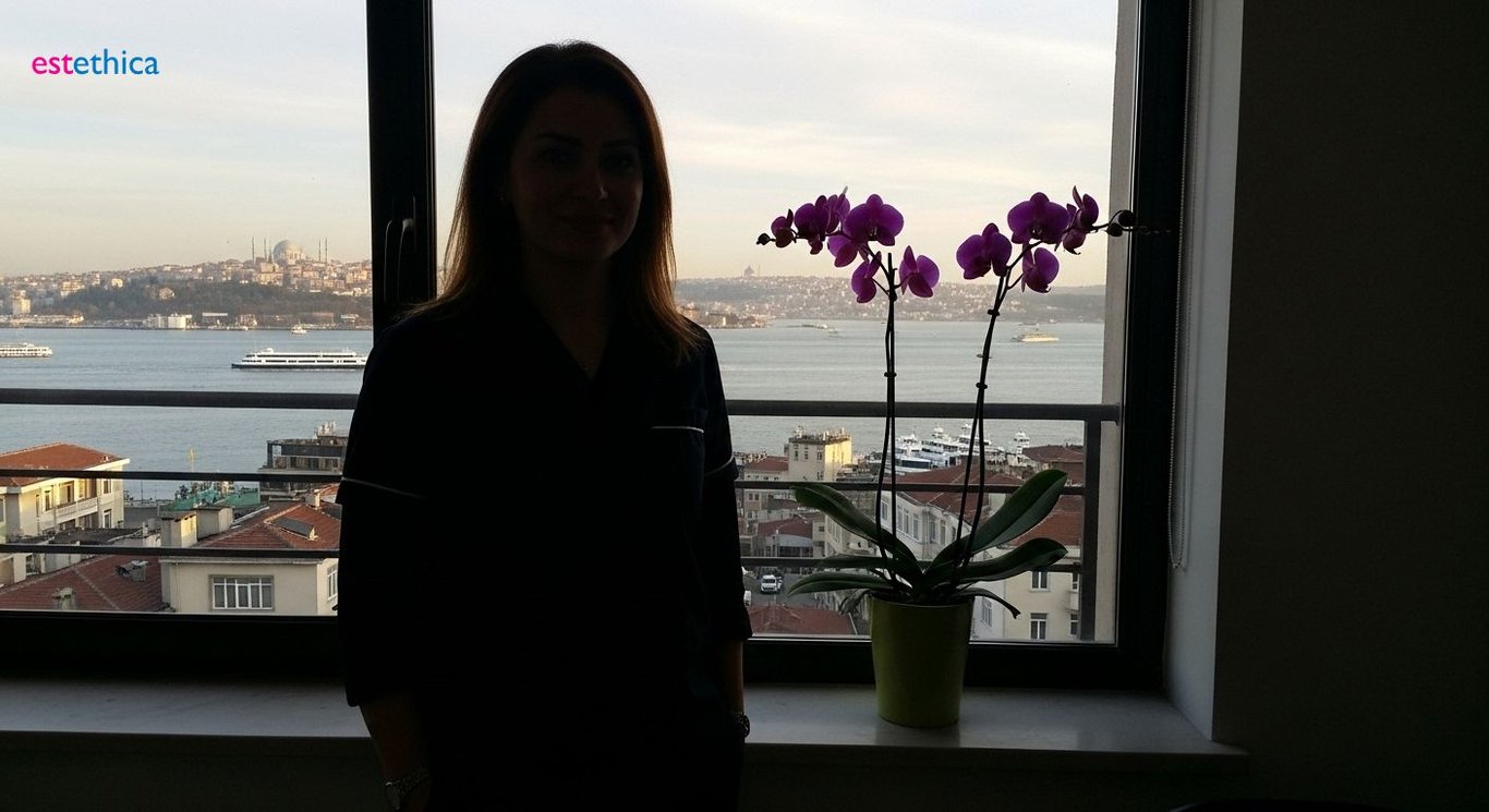 Breast augmentation recovery tips and risk management