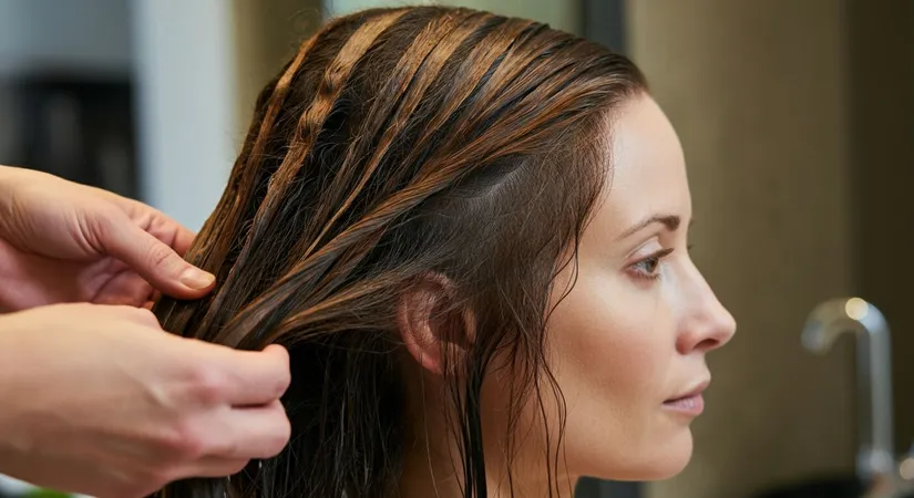 Simple steps for treating dry, damaged hair at home